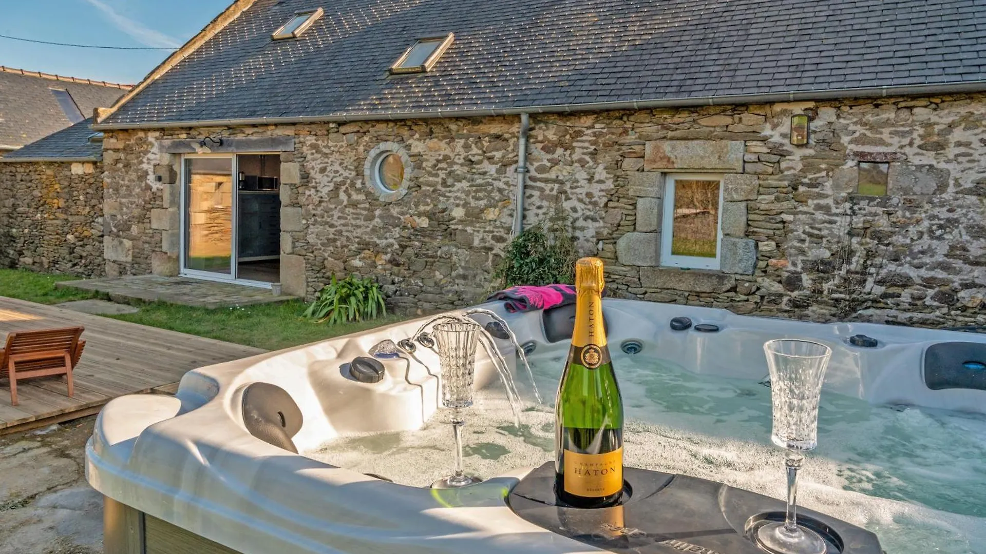 Longere De Charme - Jardin Et Spa Plougonvelin Holiday home