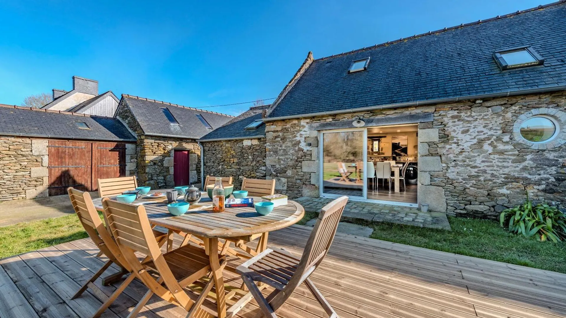 Holiday home Longere De Charme - Jardin Et Spa Plougonvelin